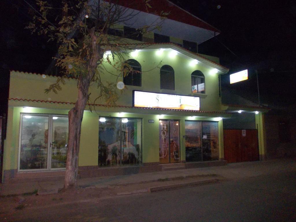 Hotel Esmeralda 巴耶纳尔 外观 照片